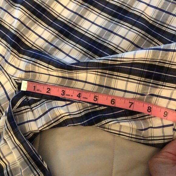 Michael Kors Men's Plaid Shorts Navy Gray Size 38 - Picture 8 of 9